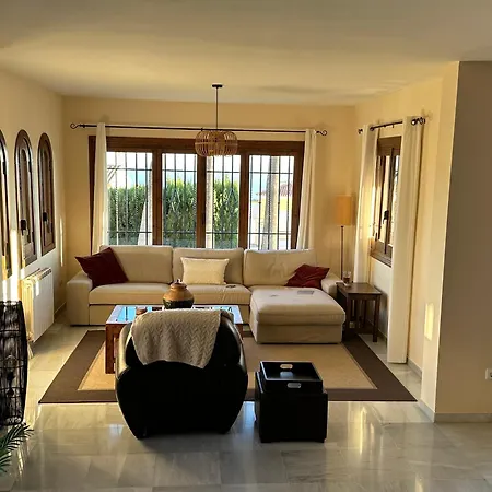 Spacious With Sea View And Private Pool Villa Salobrena