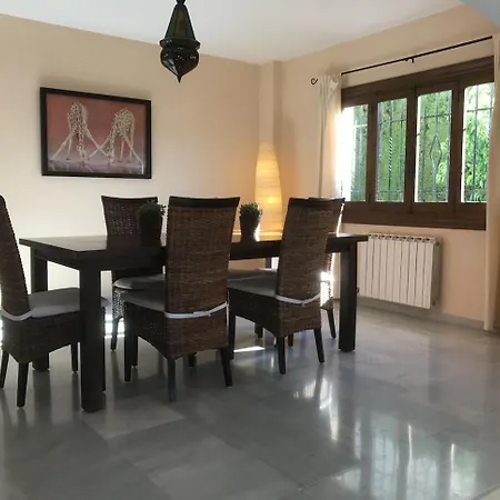 Spacious With Sea View And Private Pool *