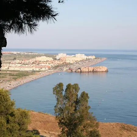 Villa Spacious With Sea View And Private Pool *