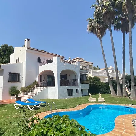 Spacious With Sea View And Private Pool *